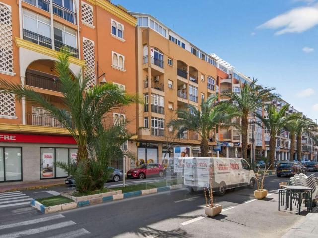 Apartamento en venta en Torrevieja Alicante