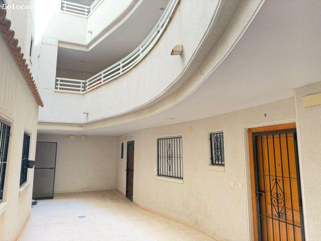 Apartamento en Venta en Torrevieja, Alicante