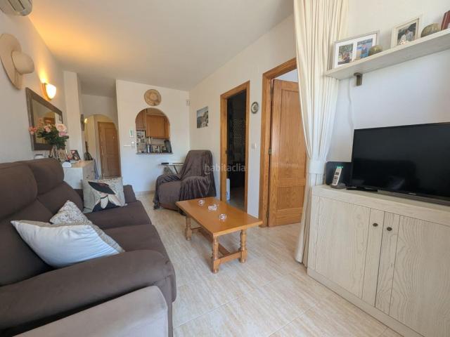 Apartamento en venta en Torrevieja, Antonio Machado. 2 dormitorios en el centro y con piscina comunitaria. Apartamentos.