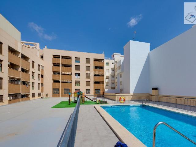 Apartamento en venta en Torrevieja, Antonio Machado. Apartamentos.
