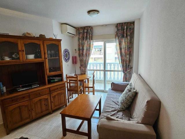 Apartamento en venta en Torrevieja, Antonio Machado. Apartamentos.