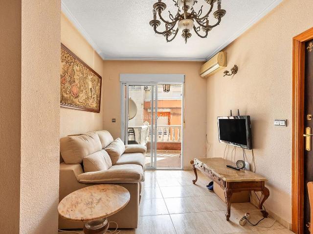 Apartamento en venta en Torrevieja, Antonio Machado. Apartamentos.