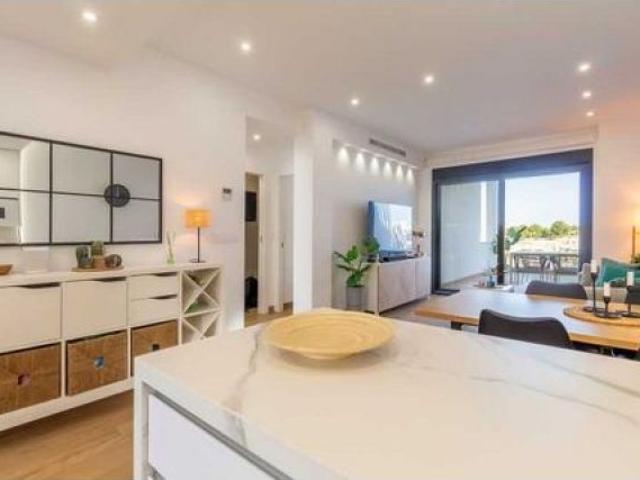 apartamento en Venta en Torrevieja. BCLW T3214