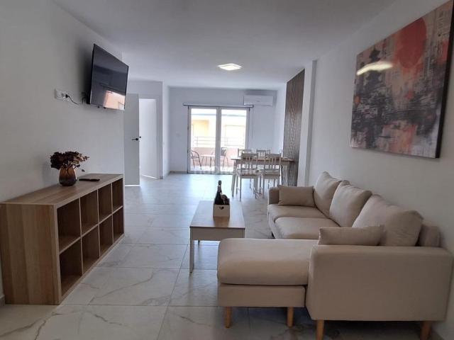 Apartamento en venta en Torrevieja, Cañada del Molino. Diseño, altura y confort estrena tu nuevo hogar en Torrevieja por 270.000. Apartamentos.