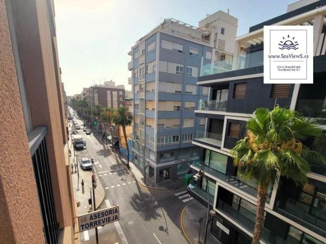 Apartamento en venta en Torrevieja, Centro