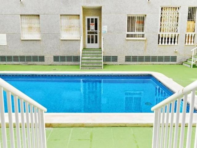 Apartamento en venta en Torrevieja, Centro
