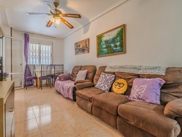 Apartamento en venta en Torrevieja, Centro