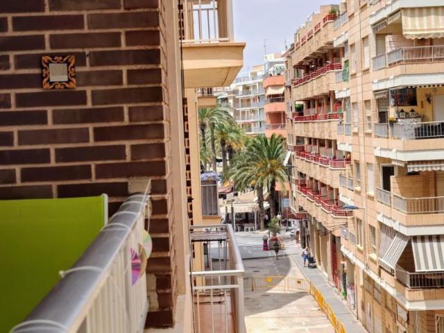 Apartamento en venta en Torrevieja, Centro