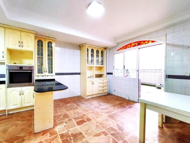 Apartamento en venta en Torrevieja, Centro