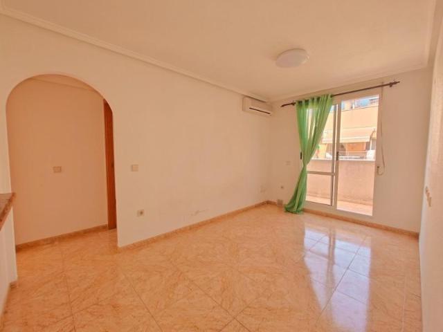 Apartamento en venta en Torrevieja, Centro