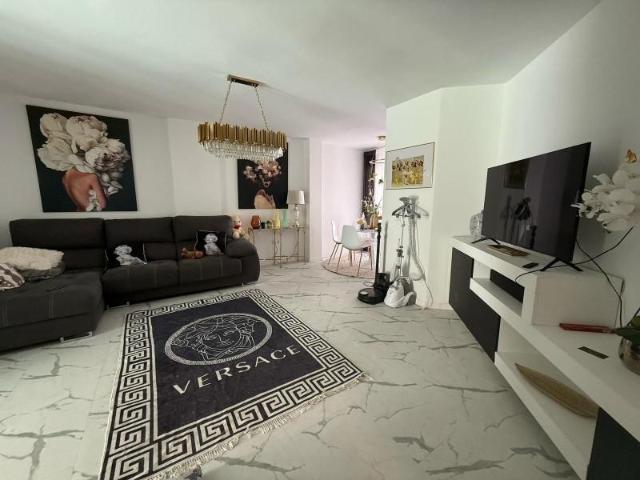 Apartamento en venta en Torrevieja, Centro