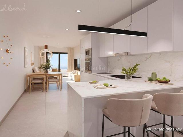 Apartamento en venta en Torrevieja, Centro Muelle Pesquero. Apartamentos de 3 dormitorios cerca de la playa en Torrevieja. Apartamentos.