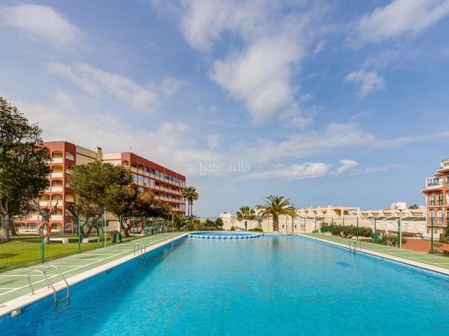 Apartamento en venta en Torrevieja, Centro Muelle Pesquero. Apartamentos.