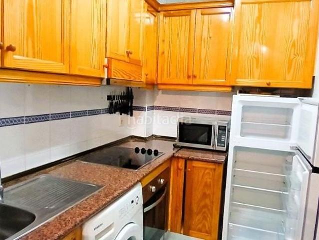 Apartamento en venta en Torrevieja, Centro Muelle Pesquero. Apartamentos.