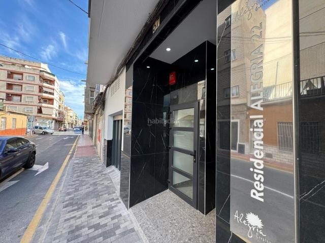 Apartamento en venta en Torrevieja, Centro Muelle Pesquero. Apartamentos.