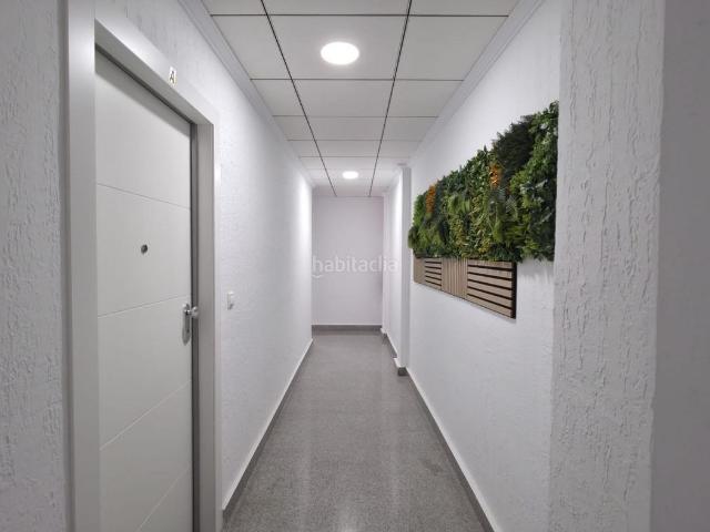 Apartamento en venta en Torrevieja, Centro Muelle Pesquero. Apartamentos.