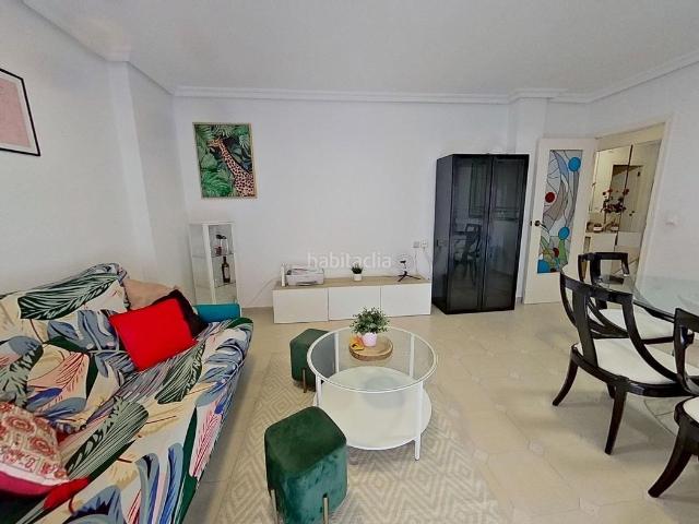 Apartamento en venta en Torrevieja, Centro Muelle Pesquero. GRAN APARTAMENTO EN TORREVIEJA 4 HAB, 2 BAÑOS. Apartamentos.