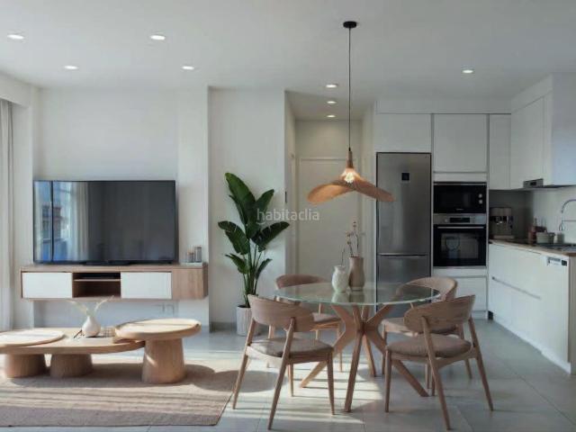 Apartamento en venta en Torrevieja, Centro Muelle Pesquero. Descubra este maravillosonbspresidencial de apartamentos de diseñonbspsituado en una de las principales avenidas de Torrevieja, a.