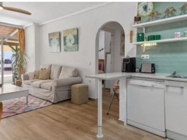 apartamento en Venta en Torrevieja. ETRV T8118