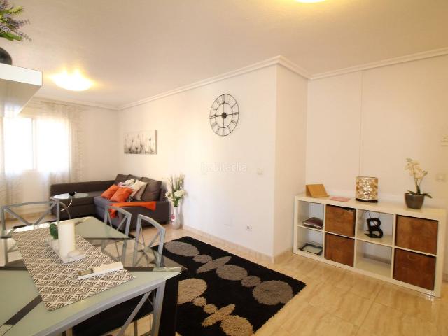 Apartamento en venta en Torrevieja, El Molino. Acogedor Apartamento en el Centro de Torrevieja Ideal para Inversión. Apartamentos.