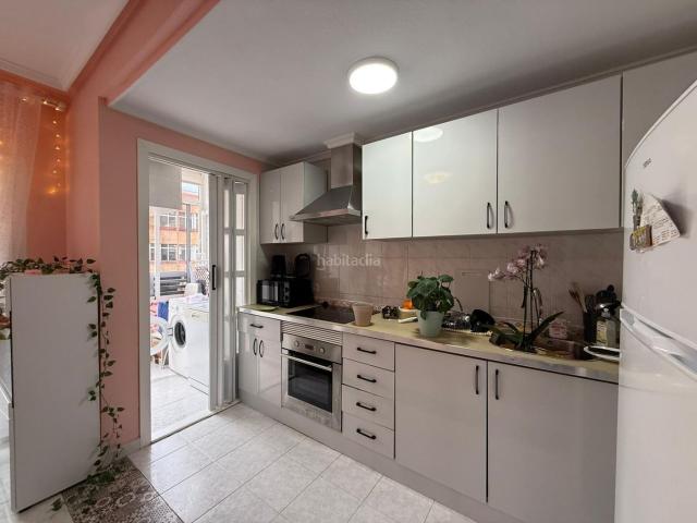 Apartamento en venta en Torrevieja, El Molino. GRAN APARTAMENTO EN TORREVIEJA 1 HAB, 1 BAÑO. Apartamentos.
