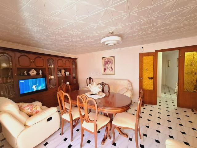 Apartamento en venta en Torrevieja, El Acequión. Amplio Apartamento de Oportunidad en Acequion, Torrevieja. Apartamentos.