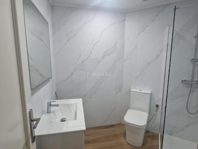 Apartamento en venta en Torrevieja, Gaspar Perelló. Apartamento Reformado a Estrenar a 50 Metros de la Playa de La Mata. Apartamentos.