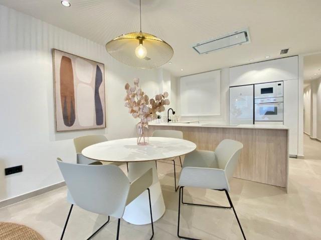 Apartamento en venta en Torrevieja, Gaspar Perelló. Fantástico piso recién reformado en La Mata Torrevieja. Apartamentos.