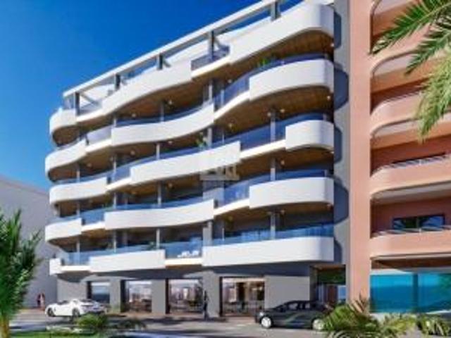 Apartamento en venta en Torrevieja, Habaneras
