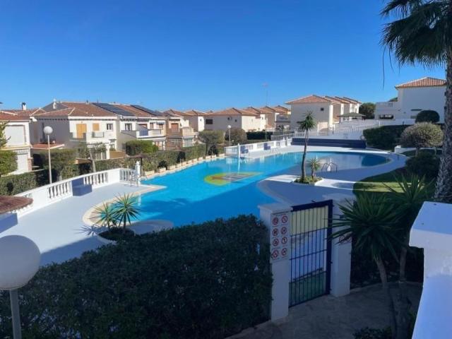 Apartamento en venta en Torrevieja, La Mata