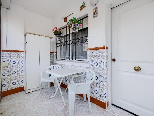 Apartamento en venta en Torrevieja, La Veleta. Apartamentos.