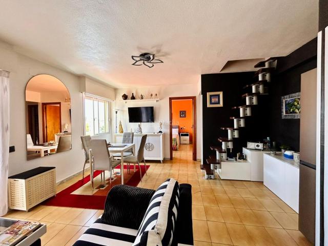 Apartamento en venta en Torrevieja, La Veleta. Apartamentos.