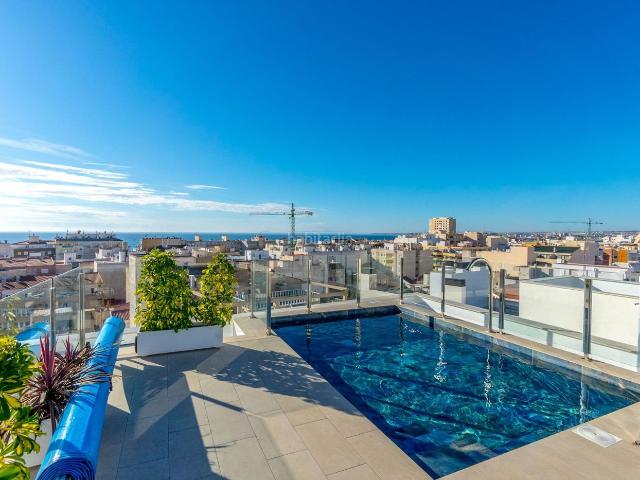 Apartamento en venta en Torrevieja, Las Piscinas Naturales. Apartamento de segunda mano en Torrevieja con licencia turística !. Apartamentos.