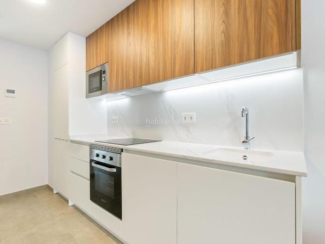 Apartamento en venta en Torrevieja, Las Piscinas Naturales. Apartamento Moderno en Torrevieja. Apartamentos.