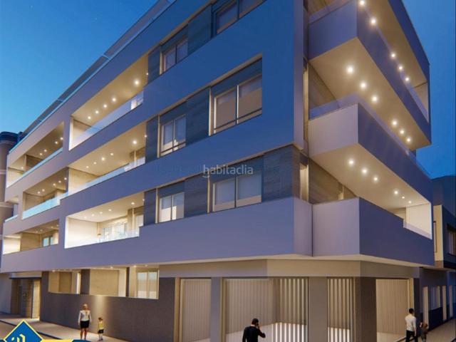 Apartamento en venta en Torrevieja, Las Piscinas Naturales. Apartamentos en construcción, en la provincia de Alicante, en la ciudad de Torrevieja, en la zona de Playa del Cura. 3 habitacione.