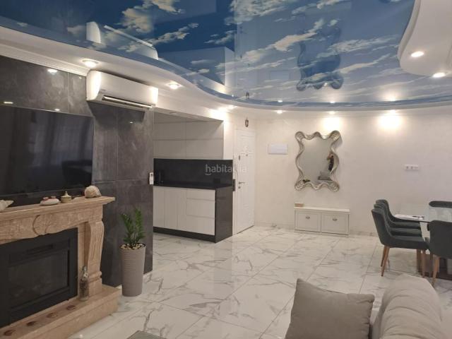 Apartamento en venta en Torrevieja, Las Piscinas Naturales. Apartamentos.