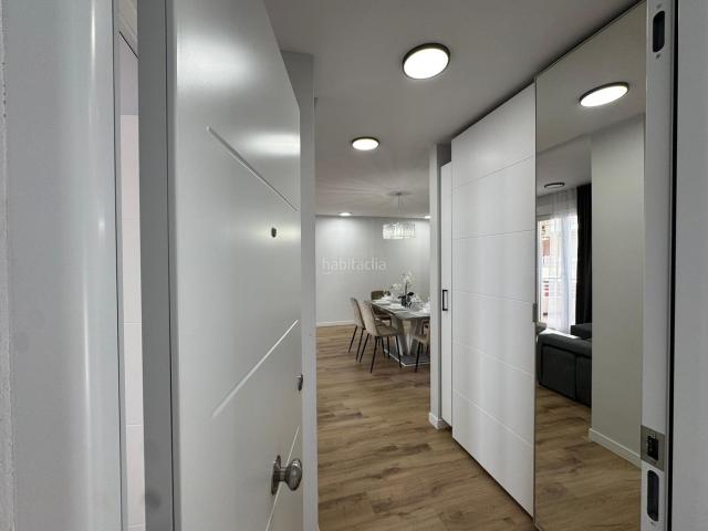 Apartamento en venta en Torrevieja, Las Piscinas Naturales. Apartamentos.