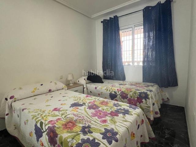 Apartamento en venta en Torrevieja, Las Piscinas Naturales. GRAN APARTAMENTO EN TORREVIEJA2 HAB, 1 BAÑO. Apartamentos.