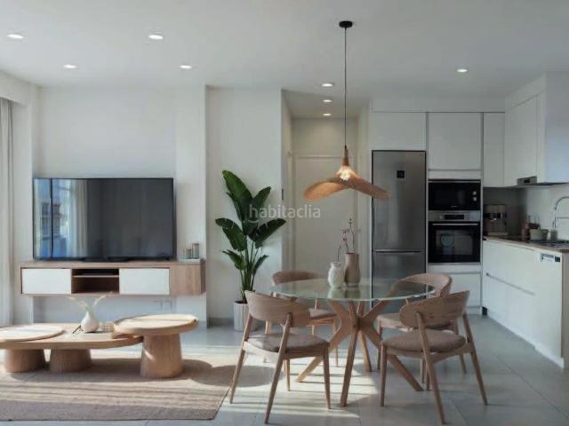 Apartamento en venta en Torrevieja, Las Piscinas Naturales. GRAN APARTAMENTO EN TORREVIEJA 2 HAB, 2 BAÑOS. Apartamentos.