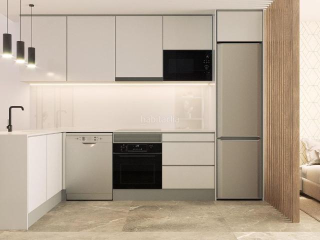 Apartamento en venta en Torrevieja, Las Piscinas Naturales. EN EL CENTRO DE TORREVIEJA MODERNO APARTAMENTO DE 2 DORMITORIOS. Apartamentos.