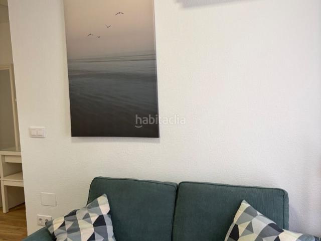 Apartamento en venta en Torrevieja, Las Piscinas Naturales. Oferta única en venta: apartamento completamente reformado cerca de del Cura, Torrevieja. Apartamentos.
