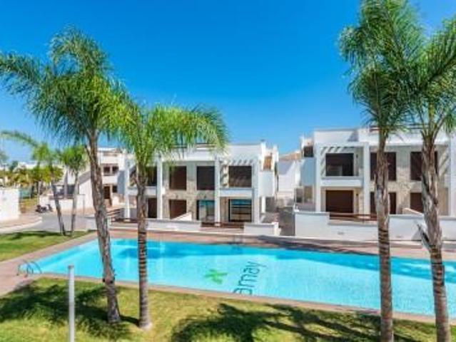 Apartamento en venta en Torrevieja, Los Angeles