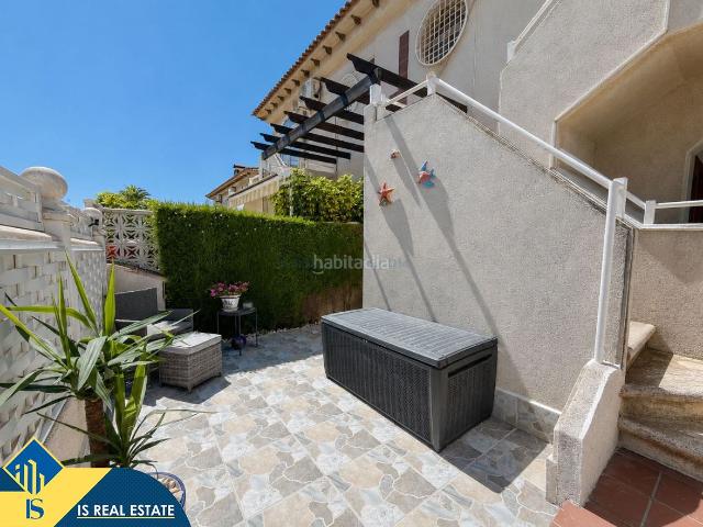 Apartamento en venta en Torrevieja, Los Balcones Los Altos. Apartamento con piscina comunitaria, en la provincia de Alicante, en la ciudad de Torrevieja, en la zona de Los Balcones. 2 habita.