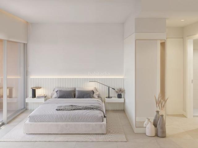 Apartamento en venta en Torrevieja, Los Balcones Los Altos. Apartamentos tipo bungalow de obra nueva con 2 dormitorios y 2 bantildeos, jardiacuten o solaacuterium en Torrevieja, Costa Blanca.