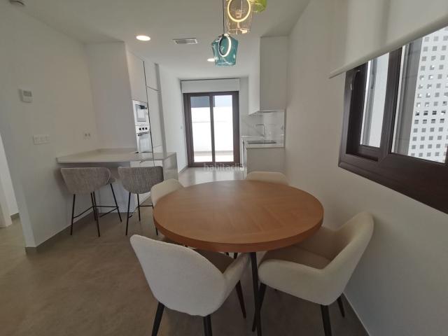 Apartamento en venta en Torrevieja, Los Balcones Los Altos. Exclusivo apartamento de obra nueva con 3 dormitorios, terraza y piscina en Torrevieja. Apartamentos.