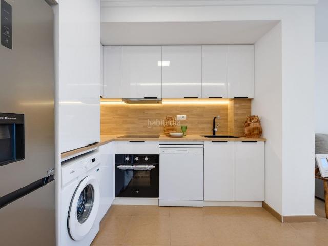 Apartamento en venta en Torrevieja, Puerto Deportivo. Apartamento a estrenar 2 dormitorios con vistas despejadas!. Apartamentos.
