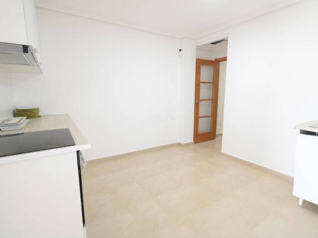 Apartamento en venta en Torrevieja, Puerto Deportivo. Apartamentos.