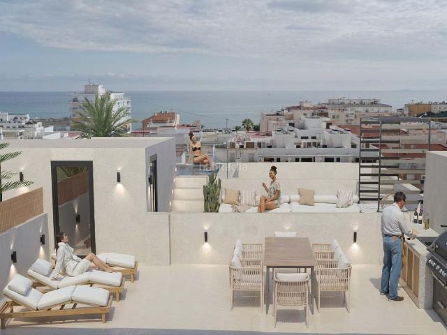 Apartamento en venta en Torrevieja, Puerto Deportivo. Exclusiva promoción de obra nueva en Torrevieja apartamentos, áticos y bajos desde 198.000. Apartamentos.