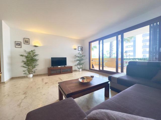 Apartamento en venta en Torrevieja, Punta Prima. Apartamentos.