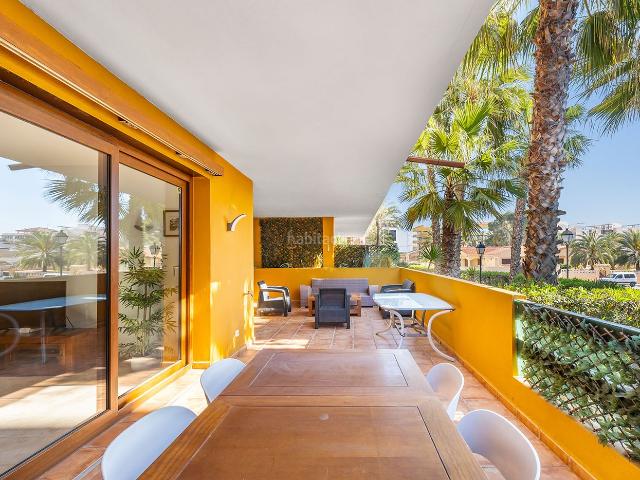 Apartamento en venta en Torrevieja, Punta Prima. Apartamentos.